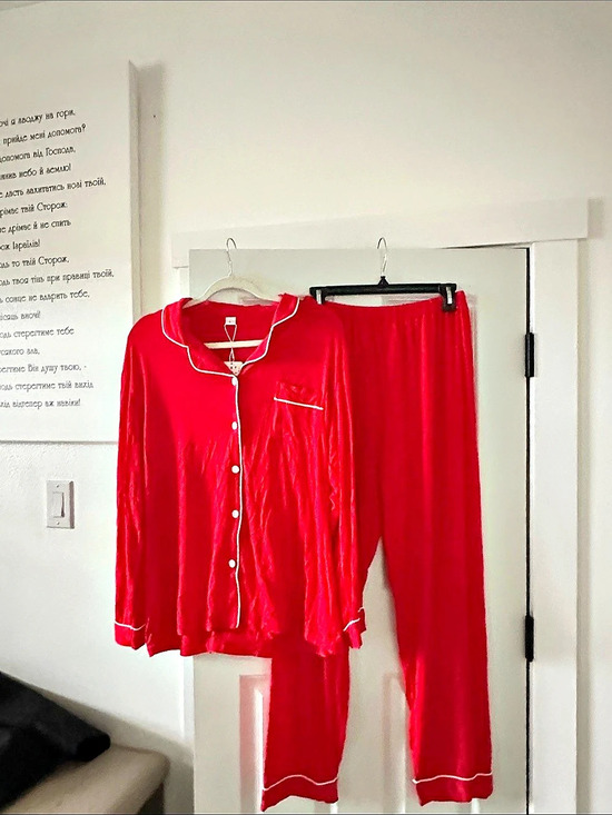 Amazon Other - SWOMOG Women's Long Sleeve Button Down Pajama Set Red Medium